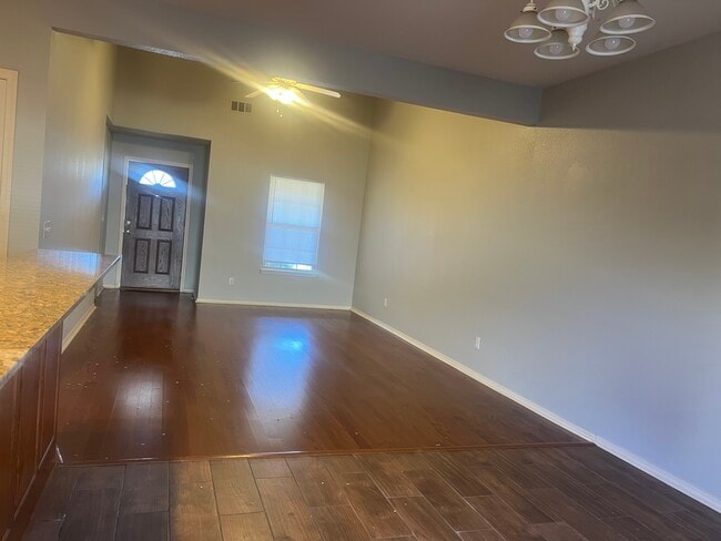 Photo - 3106 SW Deerfield Blvd