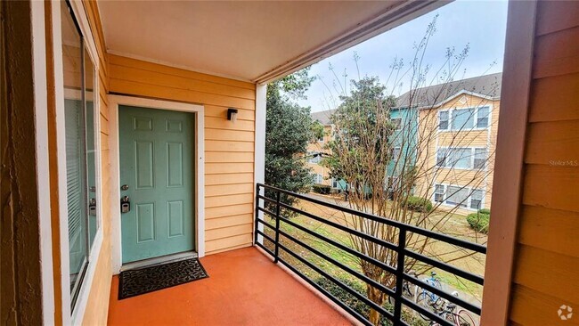 Building Photo - 2601 SW Archer Rd Unit K242 Rental