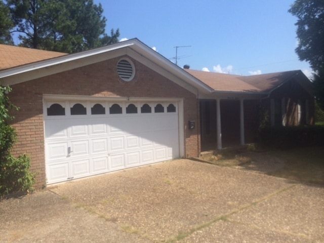 Photo - 11618 Huron Ln House