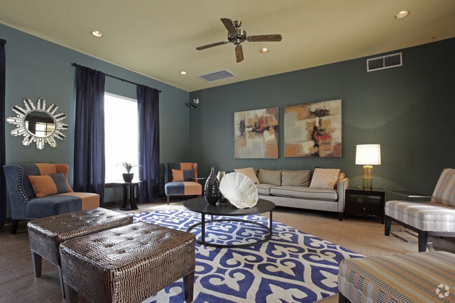 Photo - The Lakes at Deerfield