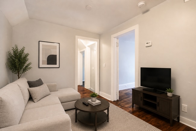 Photo - 800 Clancy Ave NE Unit 2