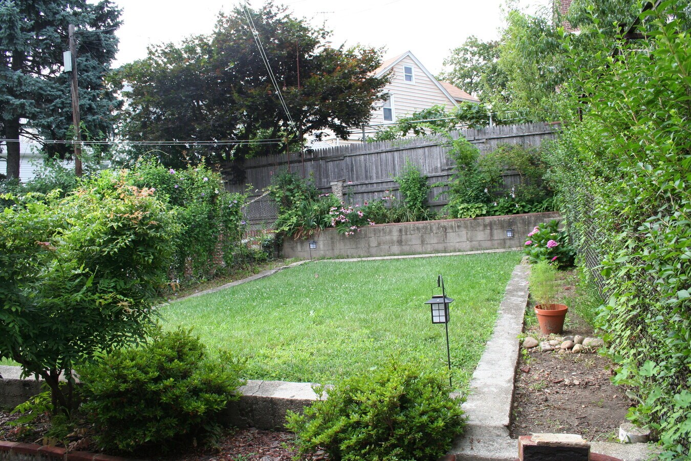 back yard - 7821 46th Ave Unit 2