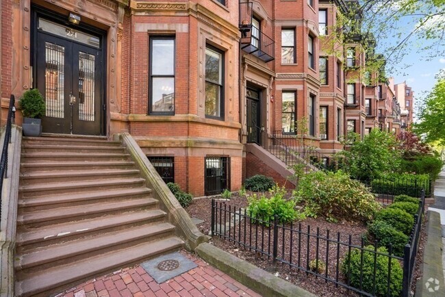 Building Photo - 271 Beacon St Unit 1 Rental