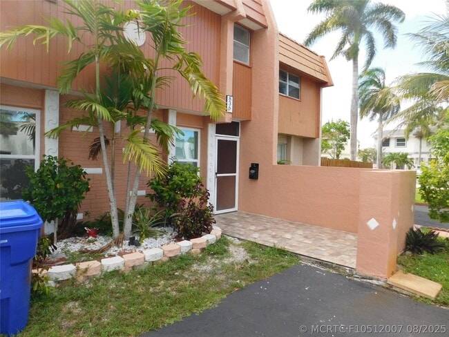 Photo - 836 SW 80th Ave