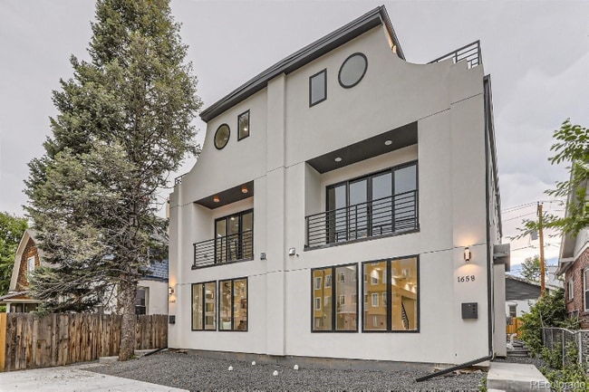 Building Photo - 1658 Colorado Blvd Rental