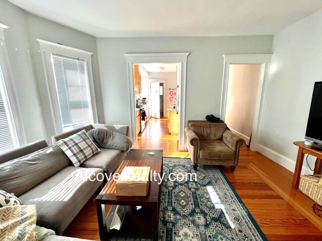 Photo - 34 Leonard St Unit 1