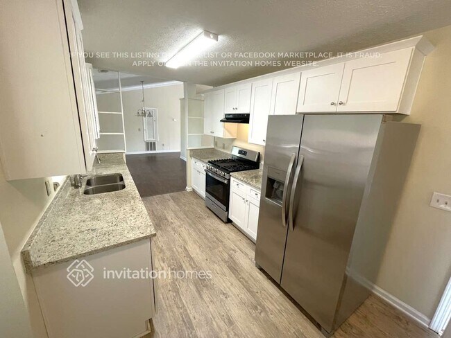 Photo - 4004 Daylily Way