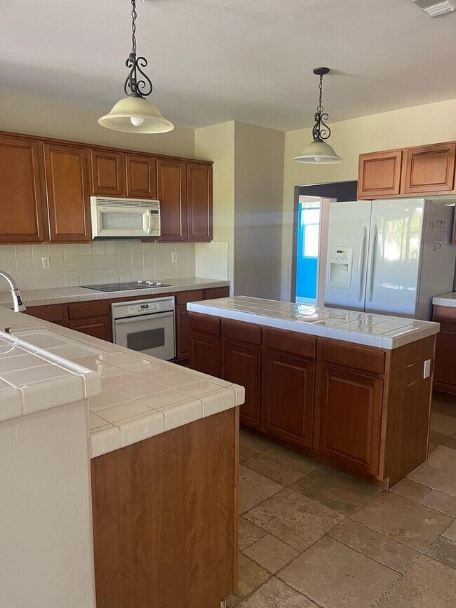 Photo - 11916 Grecian Laurel St