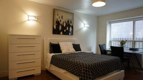 Building Photo - 710 Spadina Ave. Unit 105