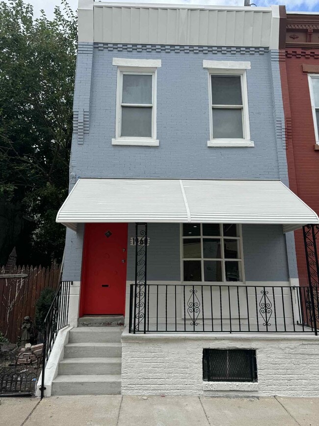 Building Photo - 1960 N Patton St