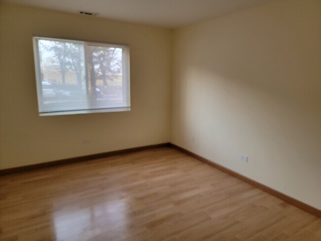 Photo - 1002 Castilian Ct Unit 108