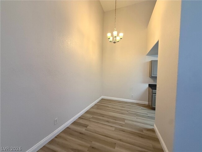 Photo - 5125 W Reno Ave Unidad 2057
