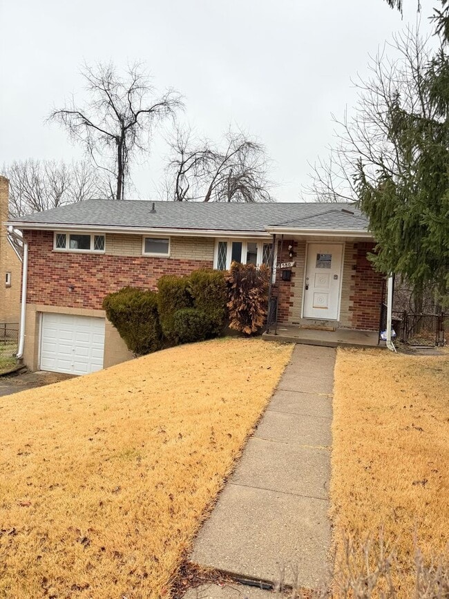 Photo - Beautiful Newly Renovated 3bd 1 bath Home in Penn Hills