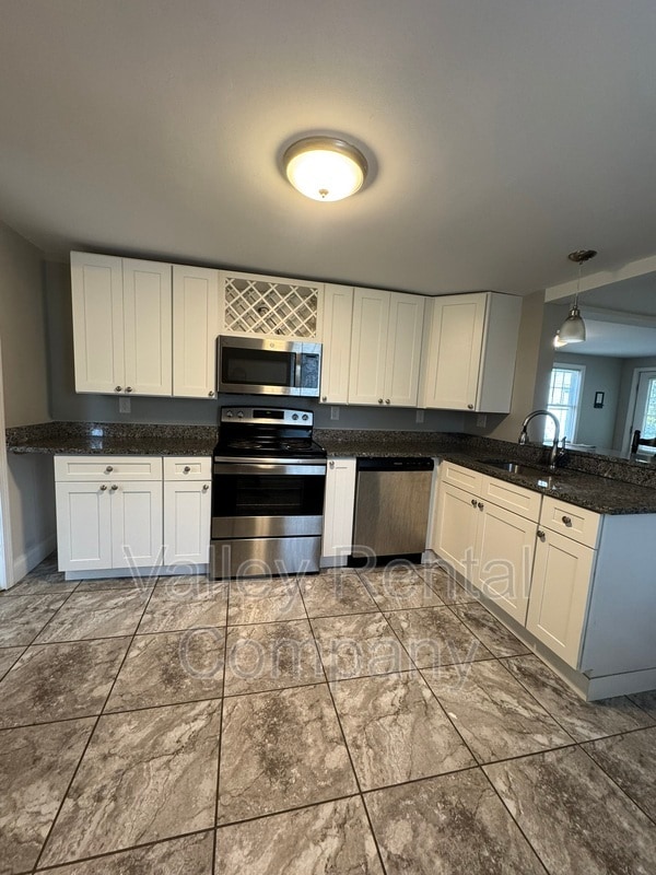 Photo - 123-125 Williams St