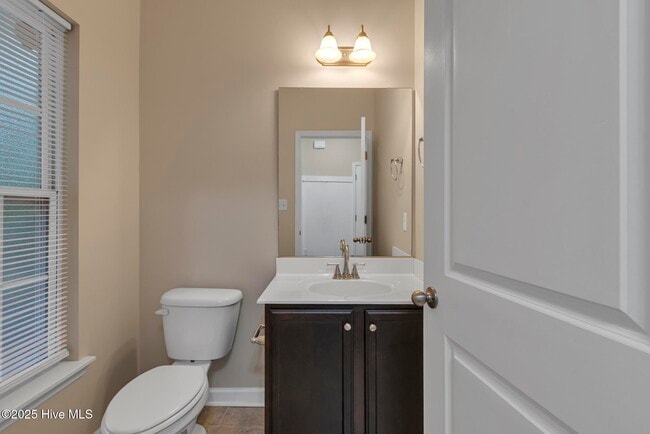 Photo - 1390 Gould Rd
