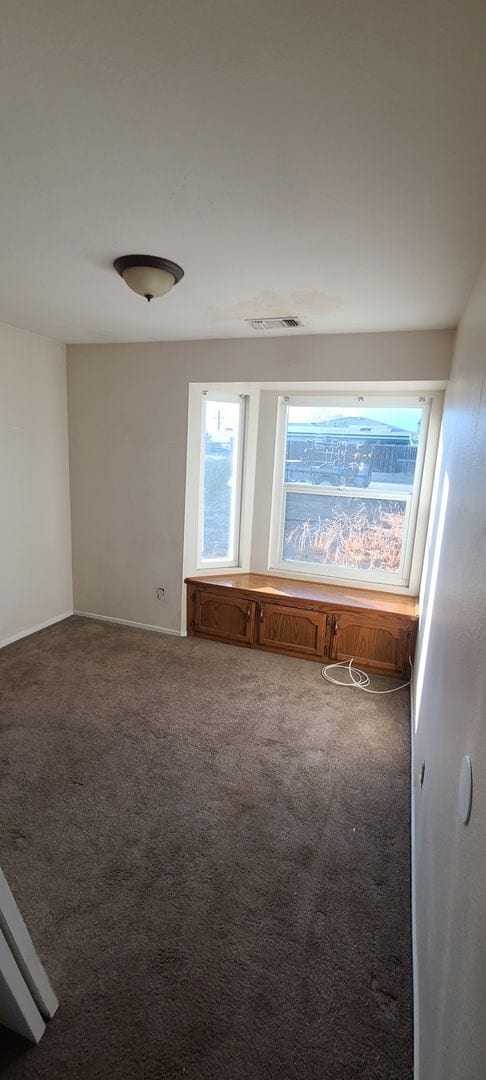 Photo - 3 Bedroom/ 2 bath Home in Town.