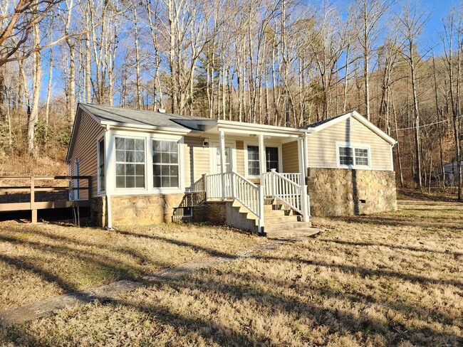 Secluded Swannanoa Rental! - Secluded Swannanoa Rental!