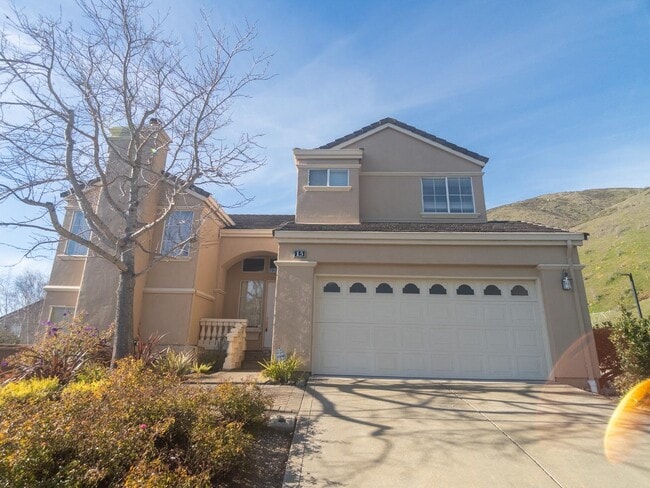 Building Photo - 15 Parkridge Cir