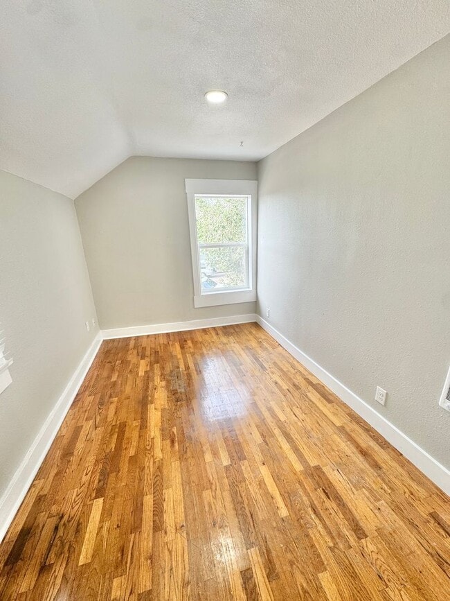 Photo - 322 E St Vrain St Unit 3