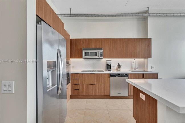 Photo - 3029 NE 188th St Unit 503