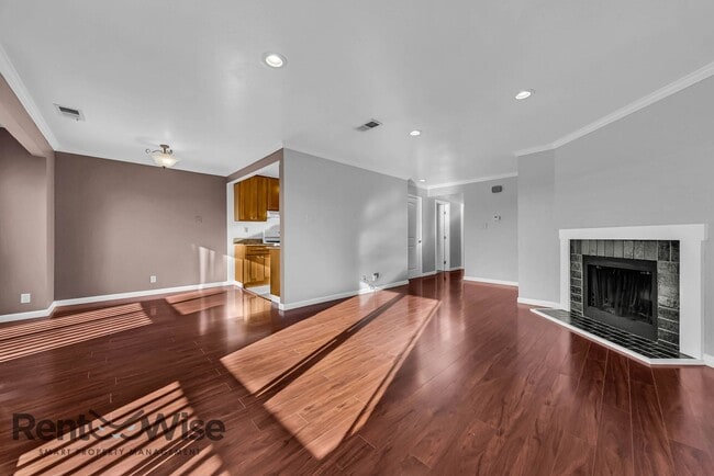 Photo - 963 Ridgeview Ct