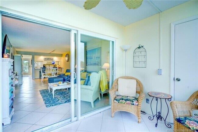 Building Photo - 40 NE Plantation Rd Unit 311 Rental