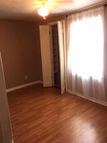 Photo - 4410 Bonham St