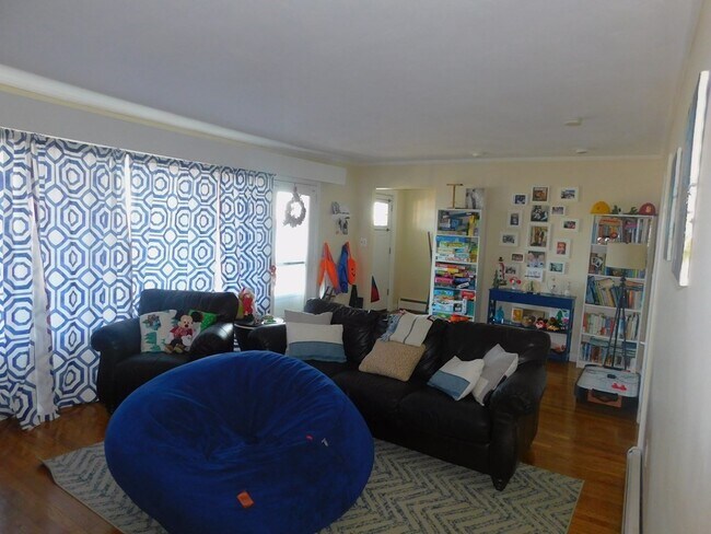 Photo - 141 Bayside Rd