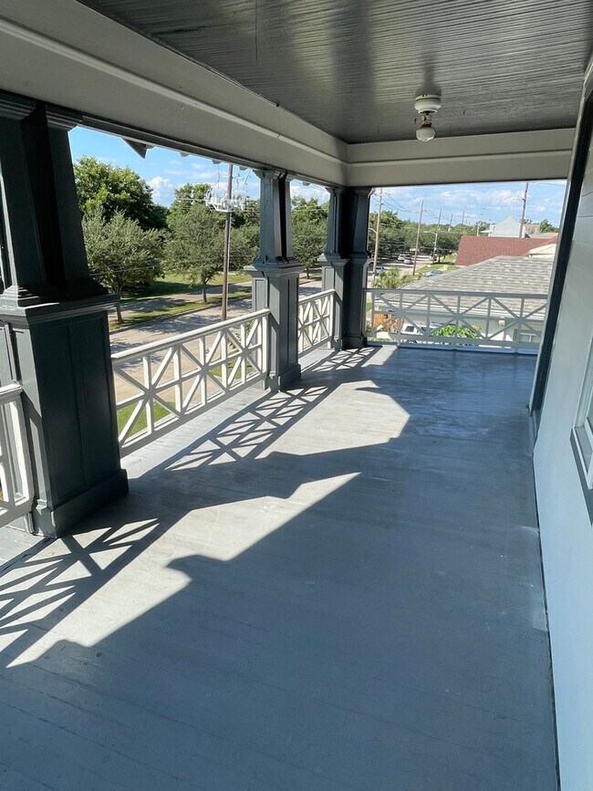 Photo - 6525 W End Blvd Unit C