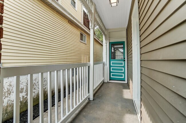 Photo - 904 Walnut St Unit 1