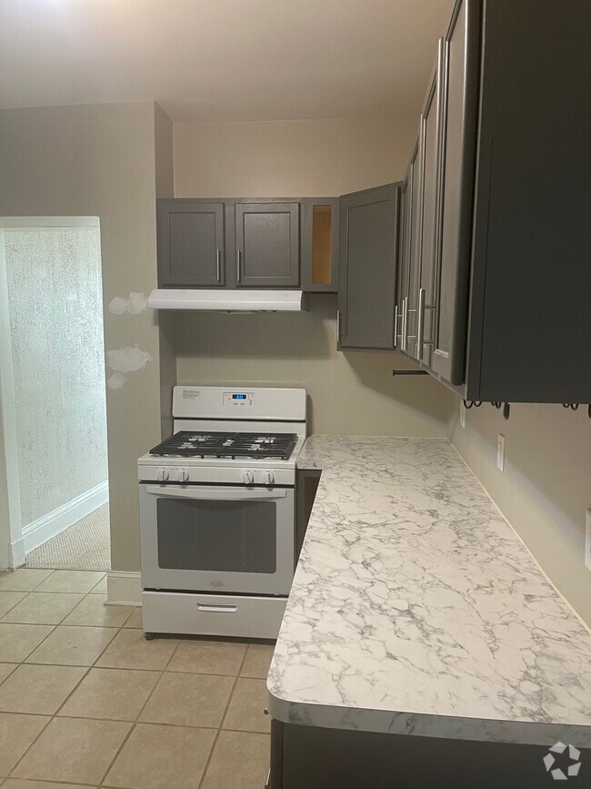 Building Photo - 119 W Front St Unit 1 Rental