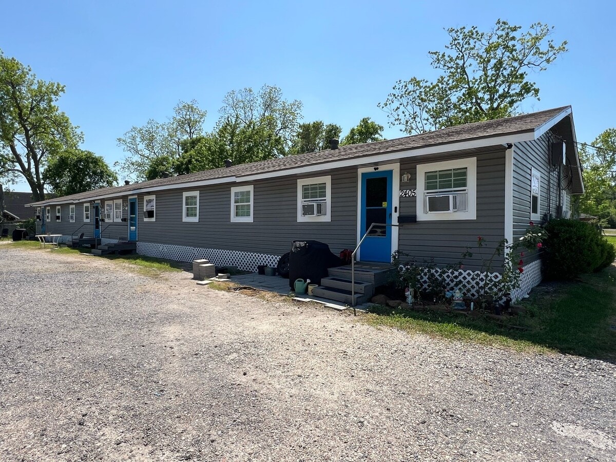 Photo - 2405 Franklin St