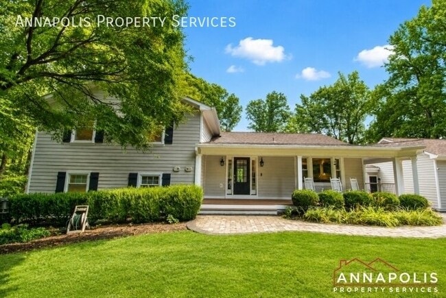 Photo - 2606 Lecompte Ln