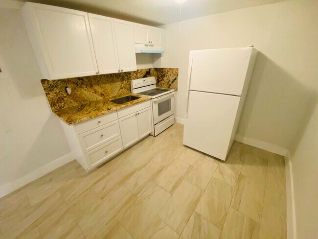 Photo - 2230 NW 51st Terrace Unidad 2