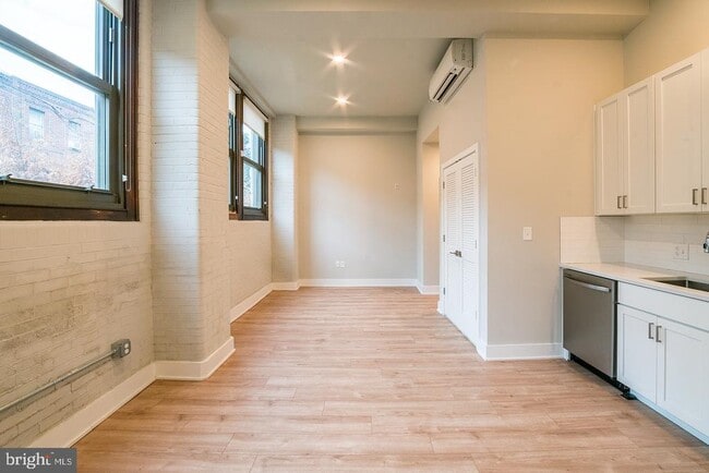 Photo - 1300 S 19th St Unit 1