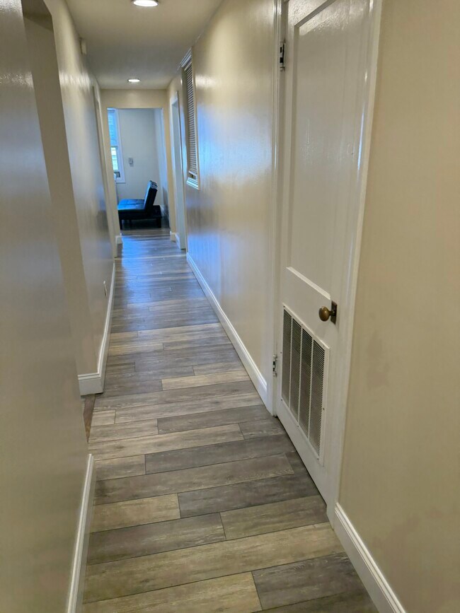 409 High St