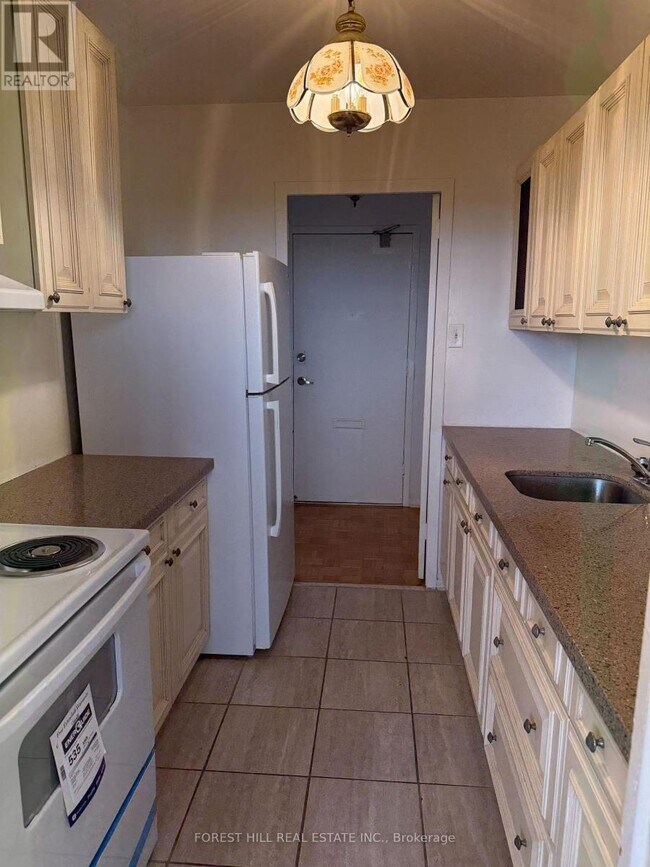 Photo - 161 Oakwood Ave