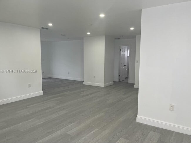 Photo - 6004 NW 38th St Unit 6006