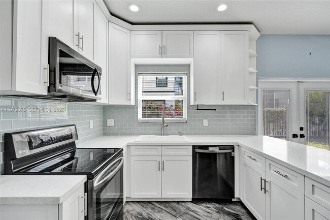 Photo - 847 NW 127th Ave