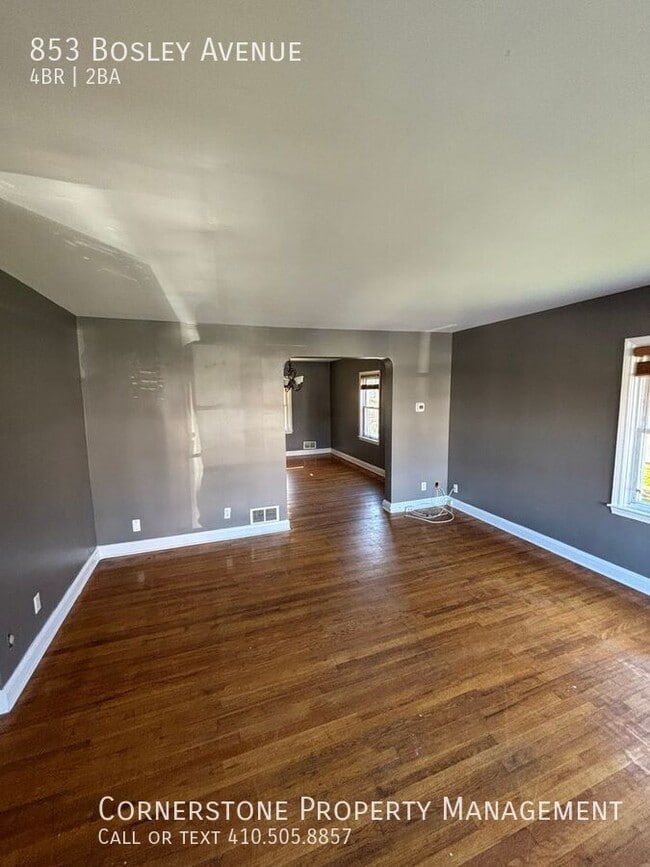 Photo - 853 Bosley Ave Casa