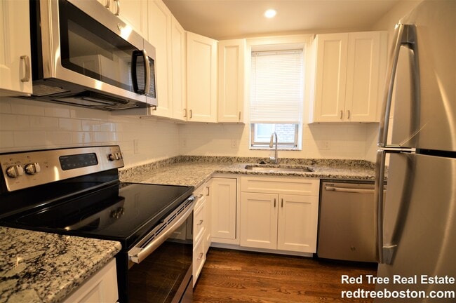 Photo - 2022 Commonwealth Ave Unit 1
