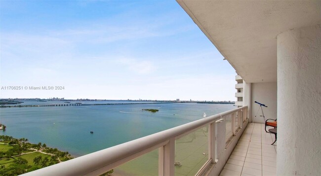 Photo - 1717 N Bayshore Dr Condo Unit A-3548