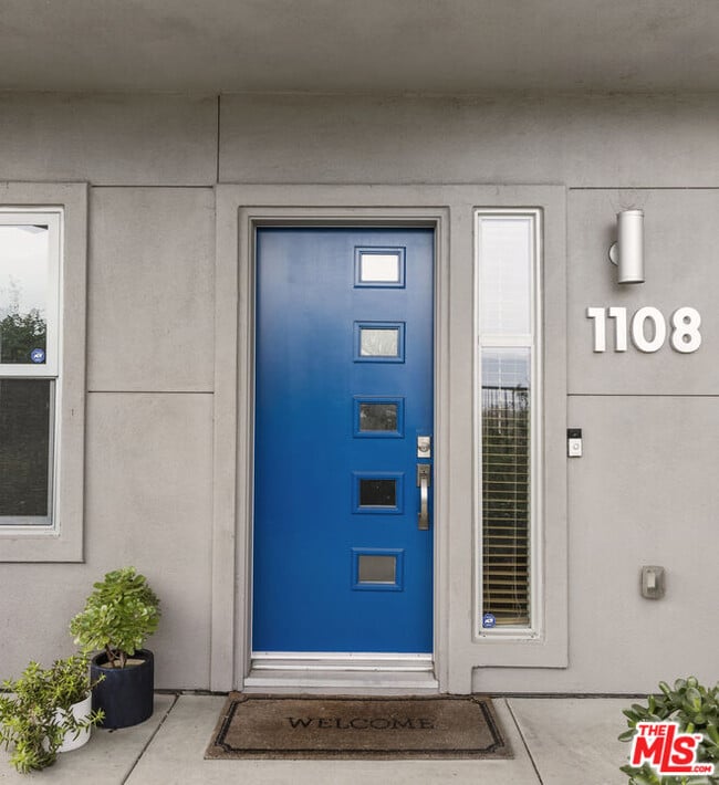 Photo - 2753 Waverly Dr