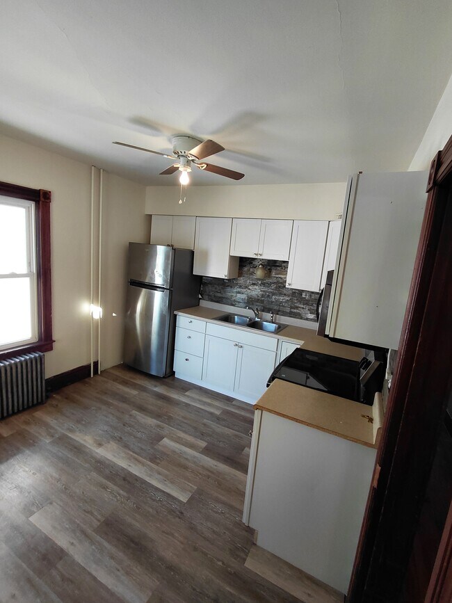 Photo - Bullmans Unit 144B