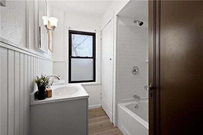 3 bed 1 bathroom - central air, outdoor sp... - 3 bed 1 bathroom - central air, outdoor sp... Casa
