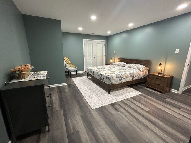 Photo - 220 Jennifer Ct