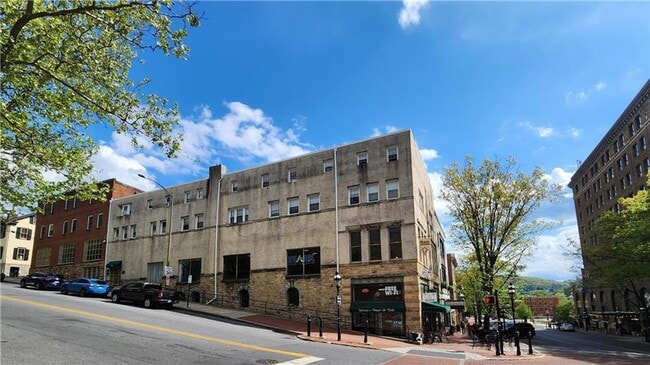 Photo - TWO BEDROOM APARTMENT MAIN & MARKET STREETS Unit P