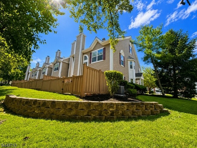 Photo - 1501 Stech Dr