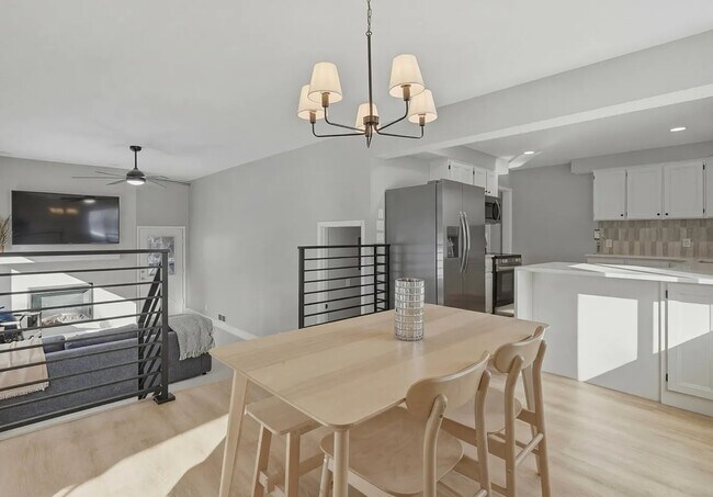 Photo - 403 Highland Dr