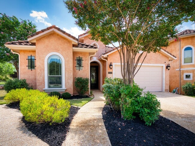 Photo - 16026 Huebner Bluff